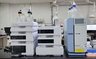 시료의 유기화합물 분석을 위한 고성능액체크로마토그래피(A0001)